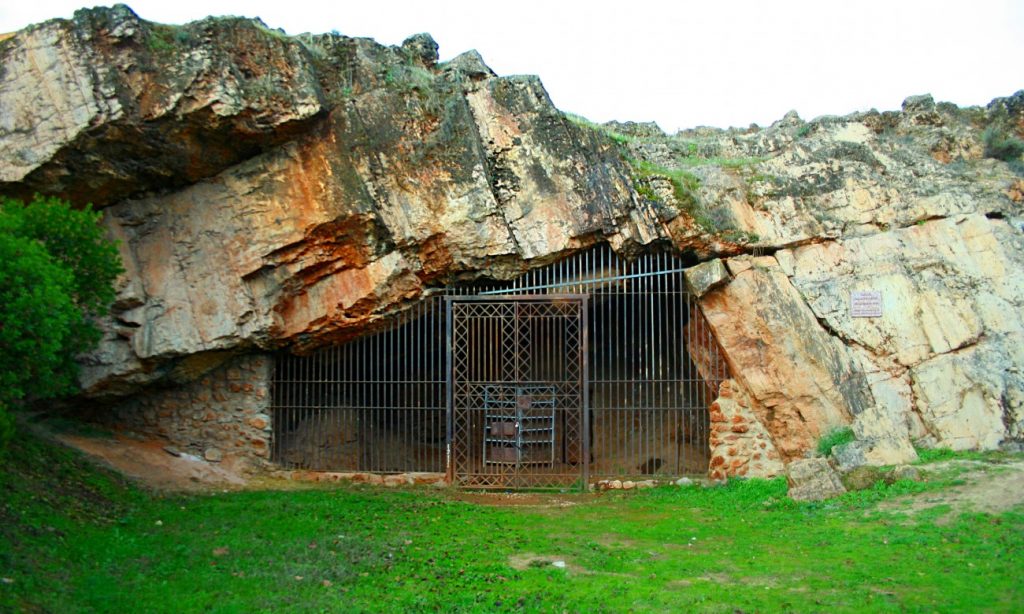 Cueva de Maltravieso, Cáceres (Extremadura).
